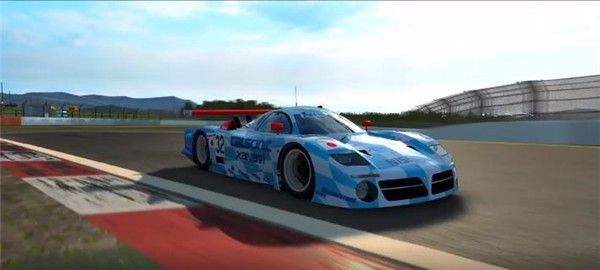 絕對賽車破解無限金幣最新版(Assoluto Racing)